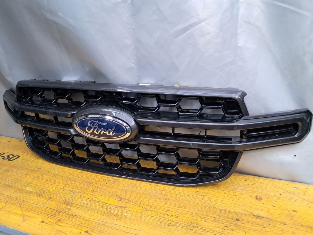 Грил решетка Ford Ranger 2025г