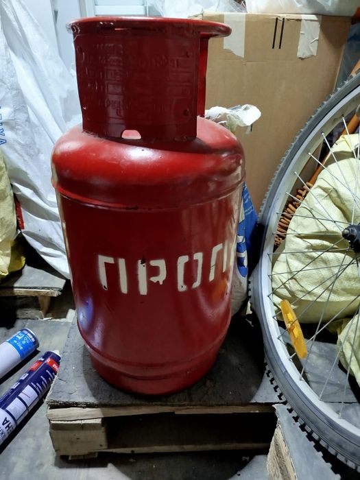 Продам газовый балон