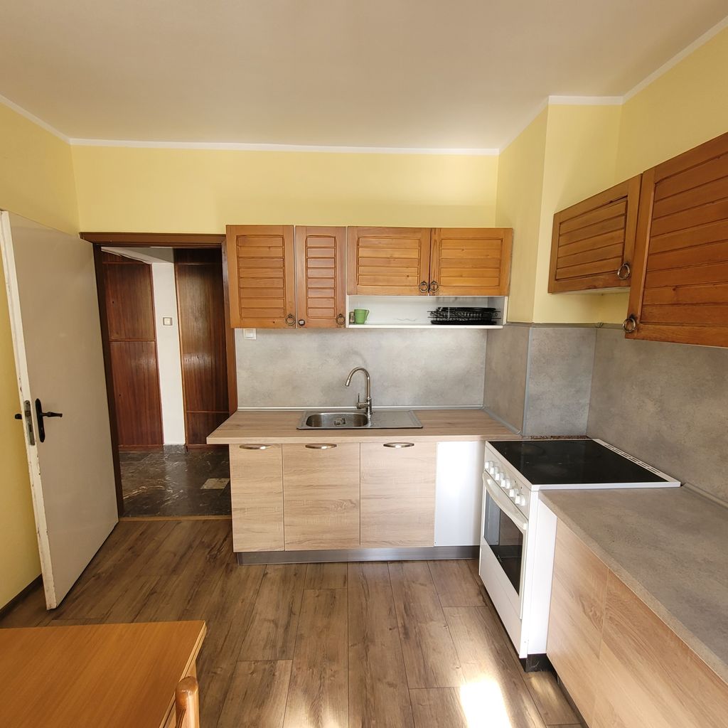 Дава се под наем Двустаен апартамент в София, Зона Б-5 - 80 кв.м за 663 € - Снимка #7