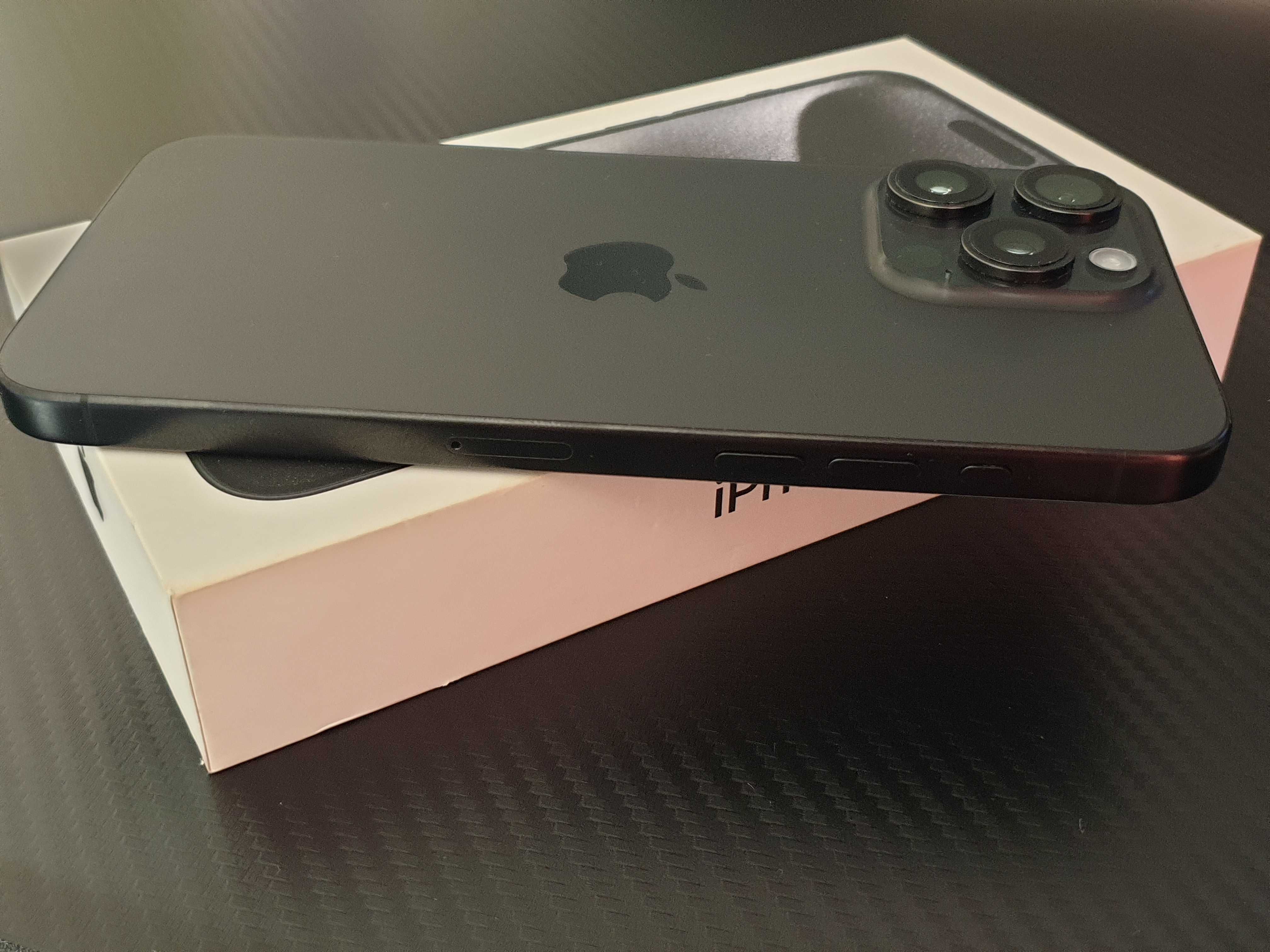 Iphone 15 Pro Max 256GB КАТО НОВ , пълен комплект