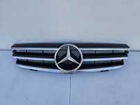 Grila centrala radiator Mercedes CLK W209