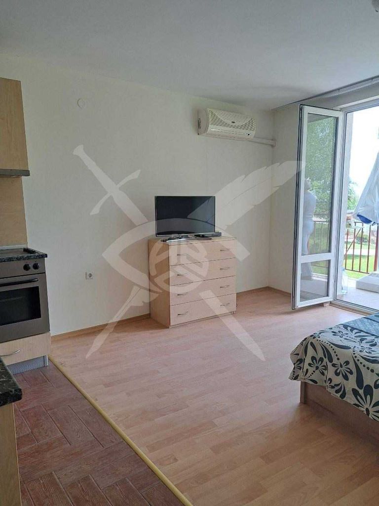 Продава се Ателие в Свети Влас - 42 кв.м за 1334 €/кв.м - Снимка #5