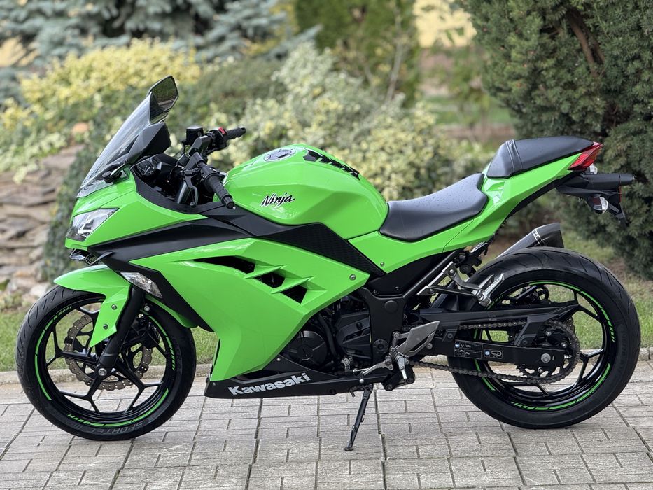 Kawasaki Ninja 300 Akrapovic A2/A~IMPECABIL!~(nu 250 400 650 yamaha)