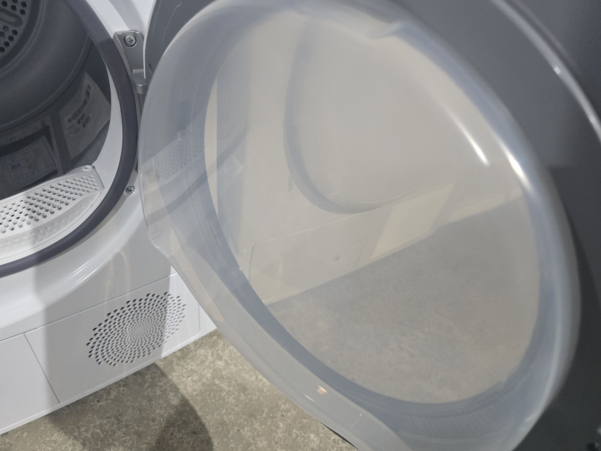 A+++Нова сушилня с термопомпа Hanseatic 8 кг 800W