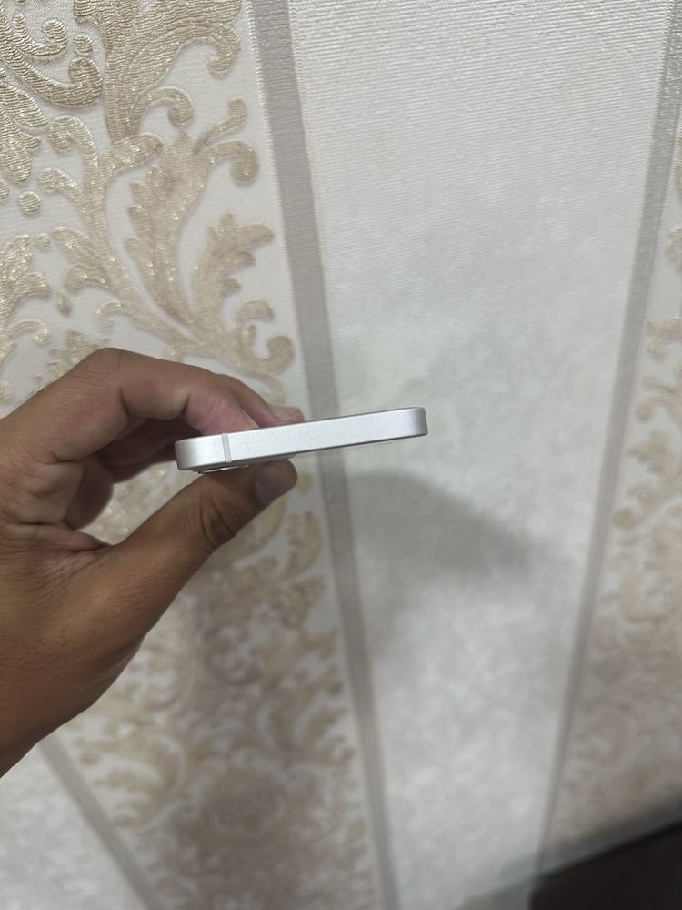 Iphone 12 mini idial