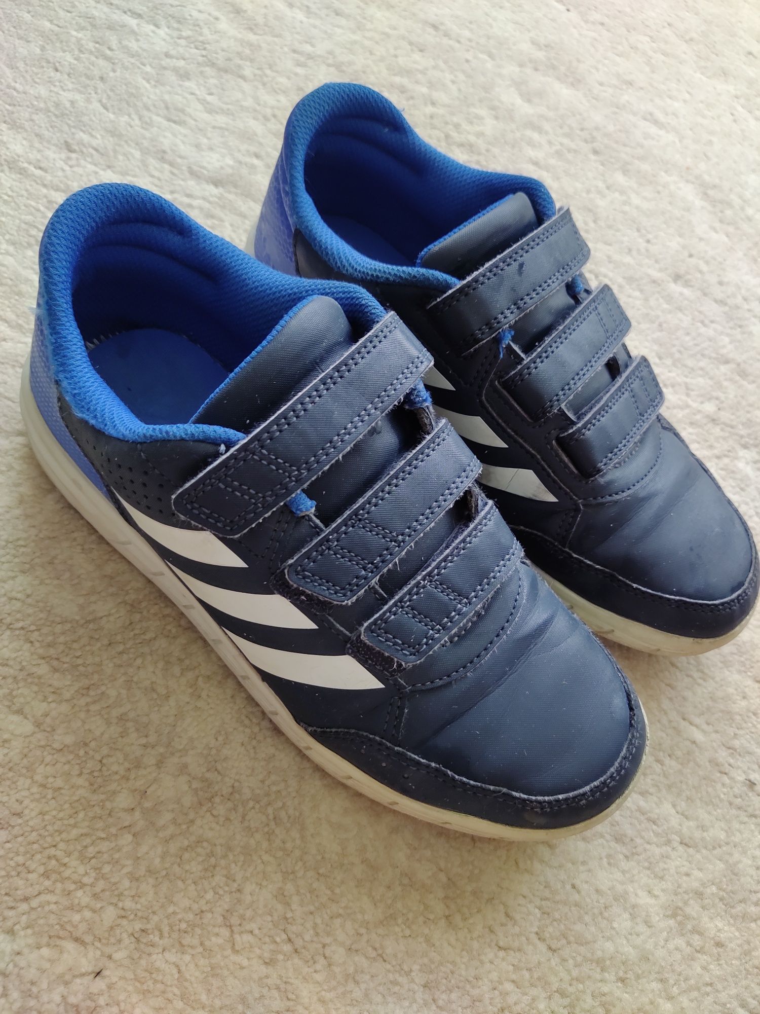 Adidas nr.36, stare buna