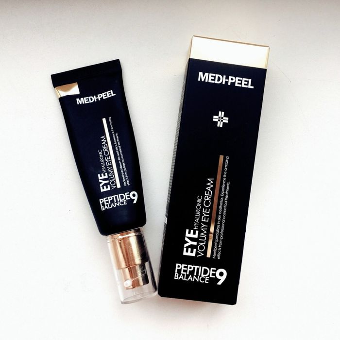 Околоочен крем с 9 вида пептиди Medi-Peel Peptide9 Hyaluronic Volumy