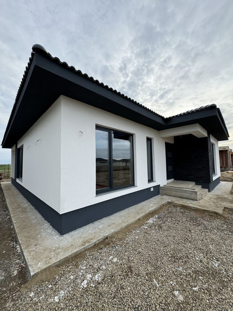 Casa de vanzare - Santandrei - Apa/Canal/Gaz/Curent - S.C 159.3 mp