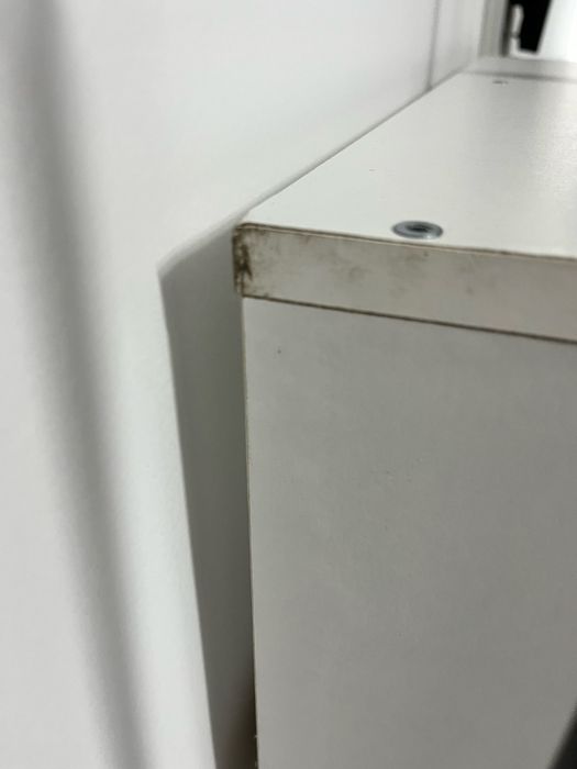 Corp de mobila cu rafturi patrate