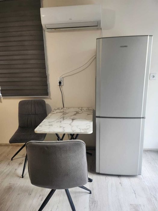 Отдавам под наем студио