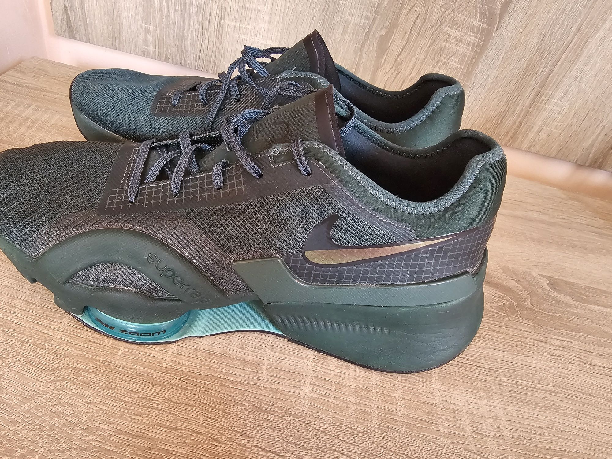 Оригинални маратонки Nike