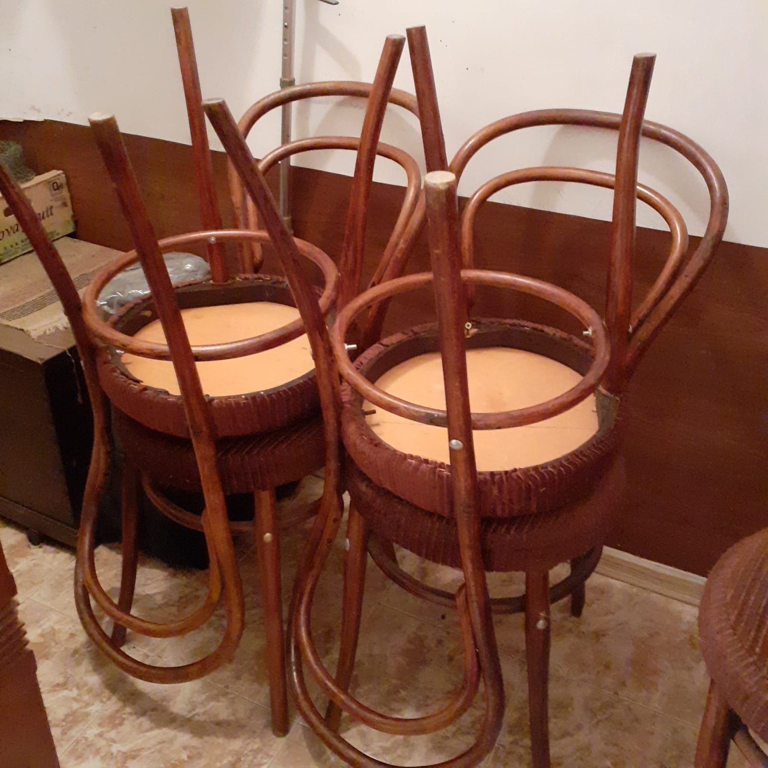 Виенски ретро столове
