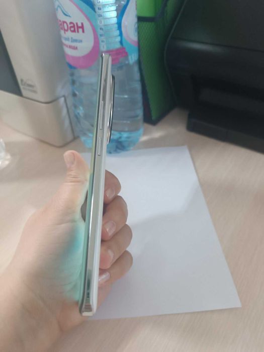 Мобилен телефон Honor 200 pro