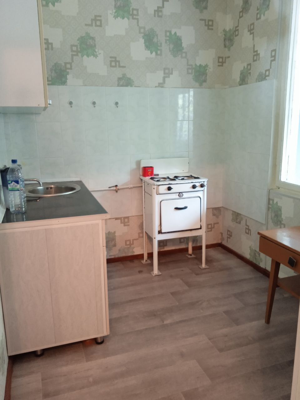 Продажа 1/1/4 на массиве ТТЗ-1, балкон 1,5х6