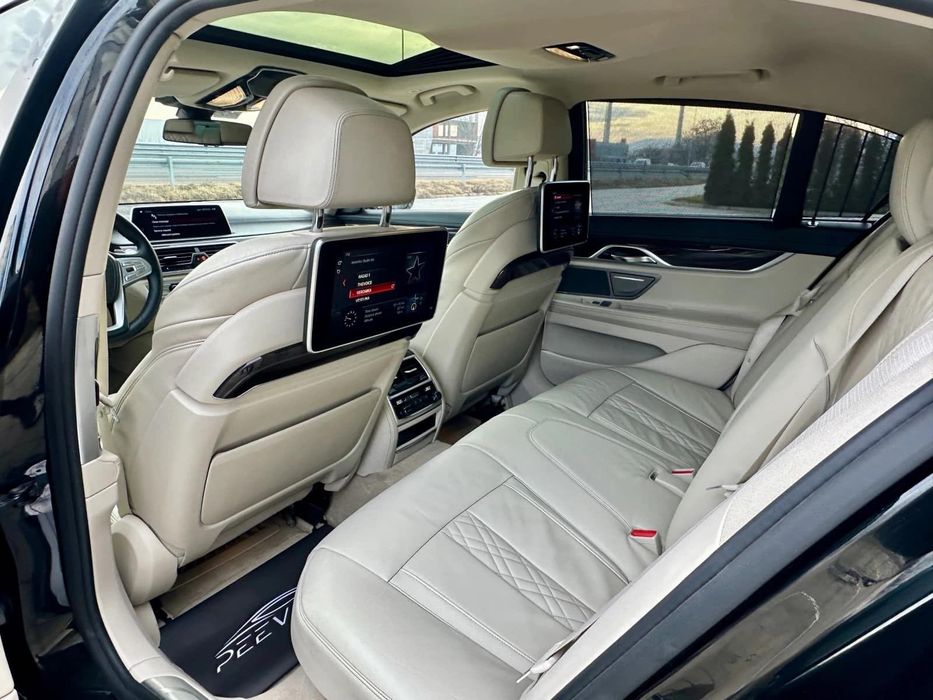 BMW 730 xDrive Регистриран