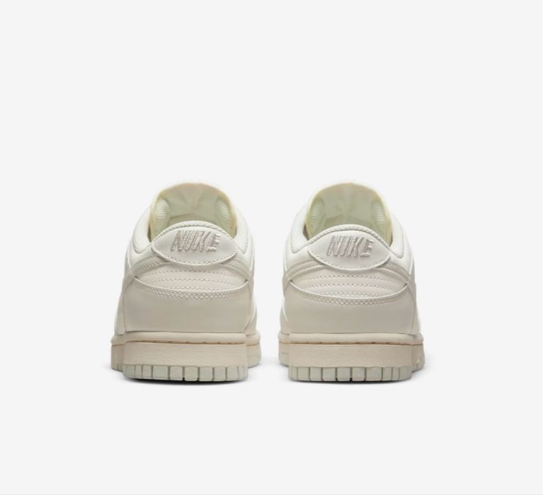 Nike dunk bone white