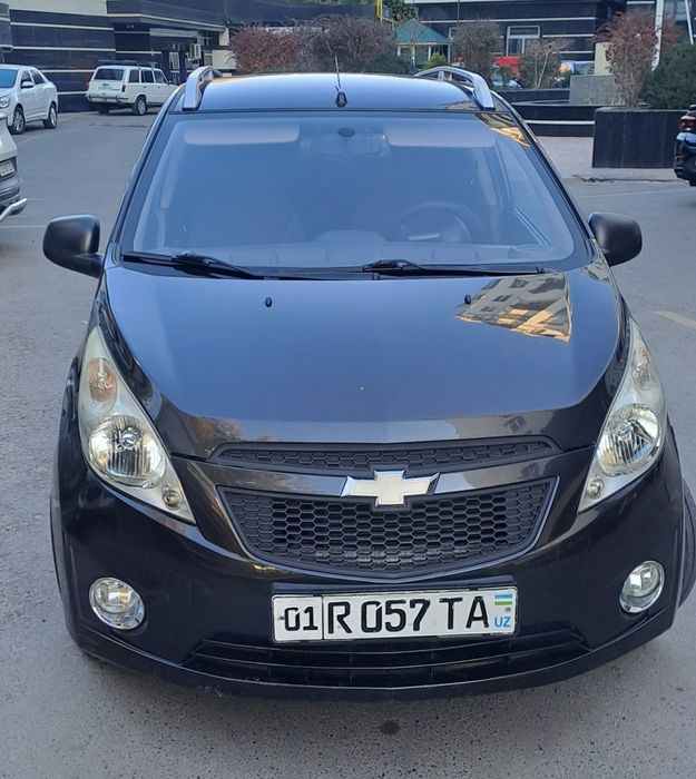 Spark 2014 yil 1-pazitsiya xokati yaxshi