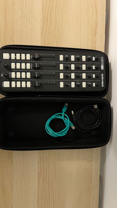 Controller MIDI Allen Heath Xone K2