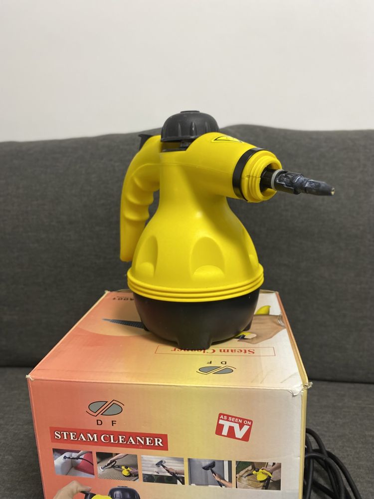 Aparat de curatat cu aburi