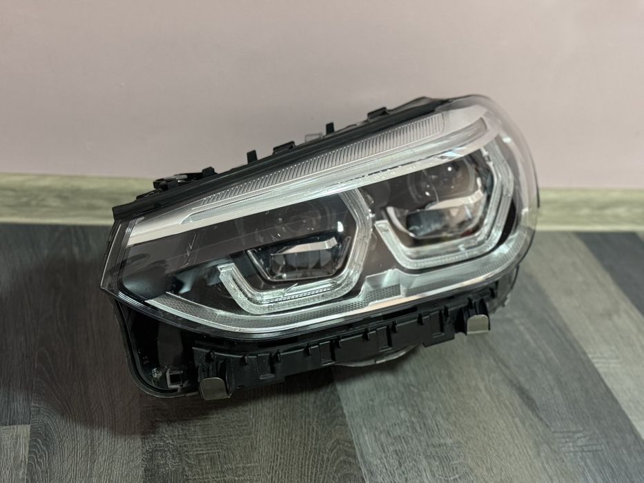 BMW Ляв Фар X3 G01 Adaptive Led.