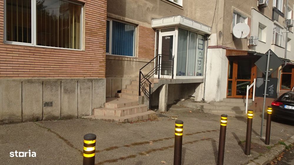 Vand spatiu comercial in Deva, zona ultracentrala ( I. Creanga),