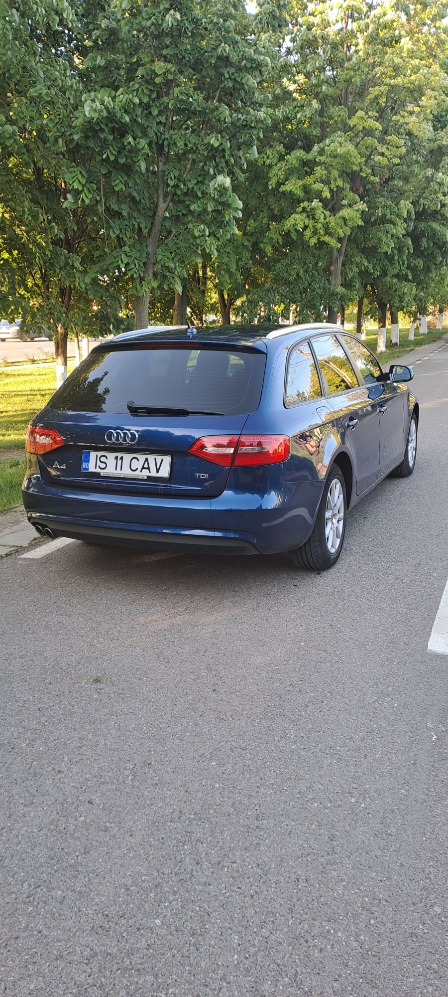 Audi A4 8.5 AVANT 2014