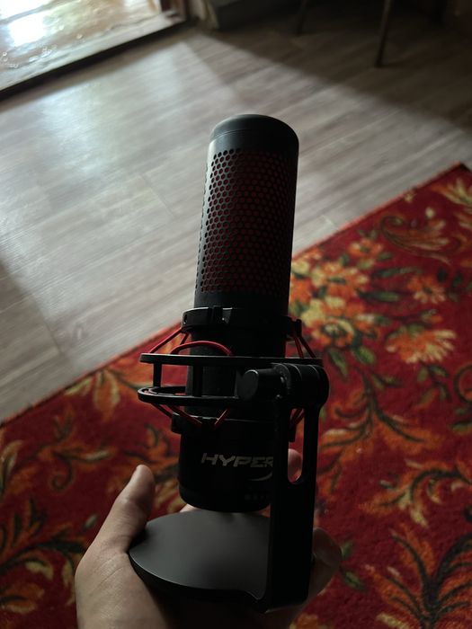 Продам микрофон HYPER икс