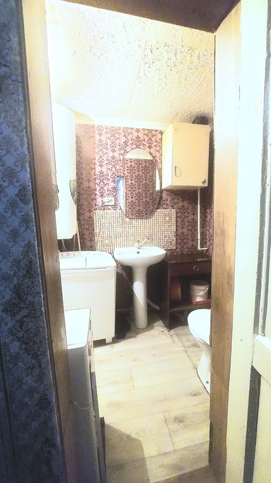 Продам 3 х комнат отный дом