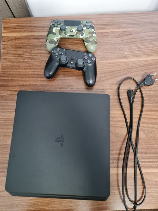 PlayStation 4 Slim