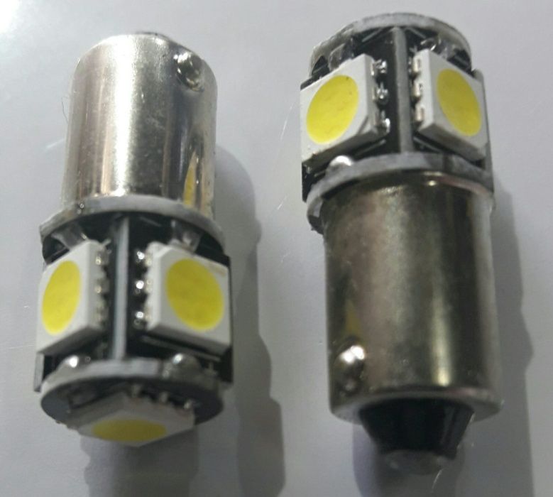 Лед крушки за габарит 5LED BA9S T4W 12V 5050 SMD -А3016