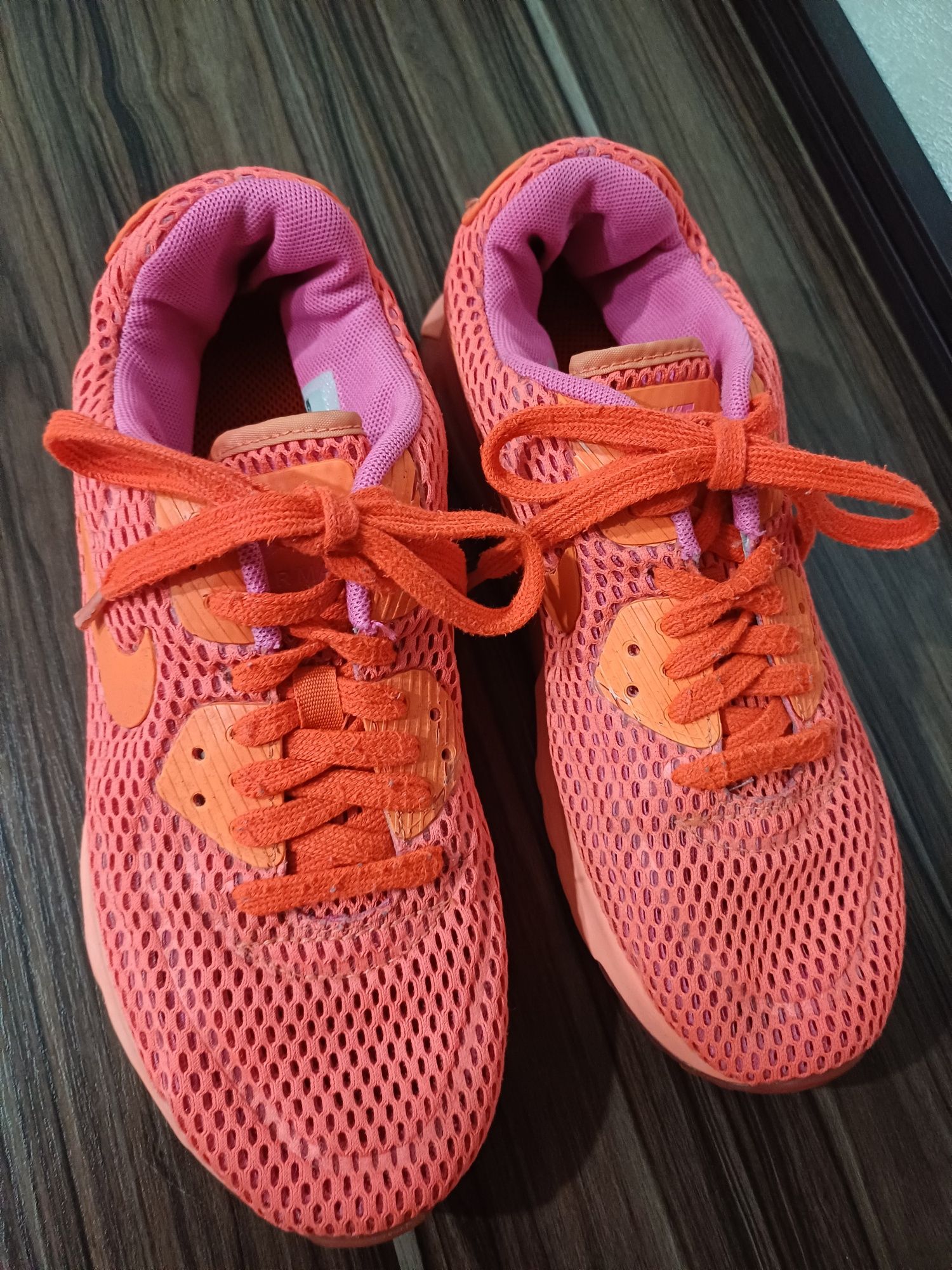Дамски цветни маратонки Nike air max  neon