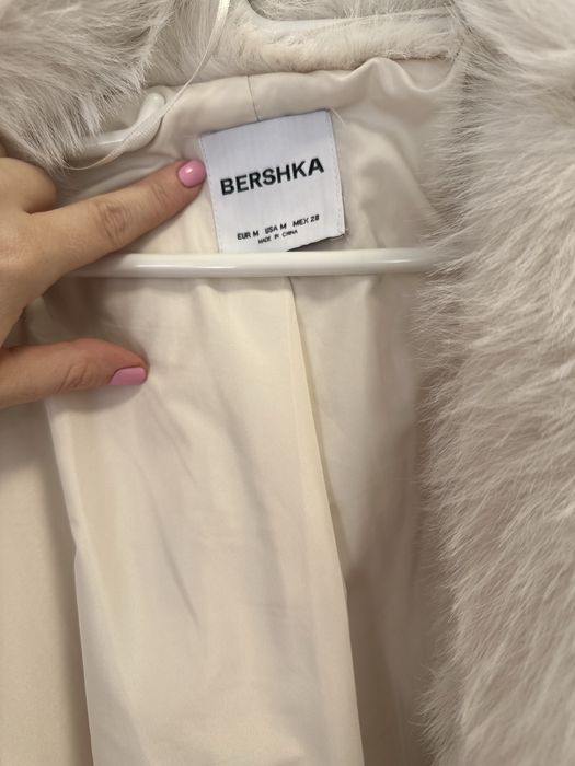 Blană Bershka sintetica M