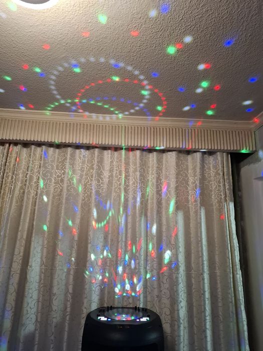 Se vinde Boxă AKAI DJ5L 350w