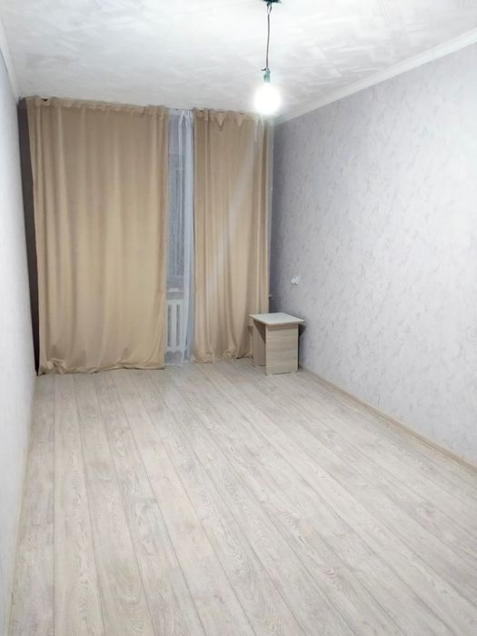 Сдается 2 комнатная квартира в Жезказгане . 180000+ком услуга.