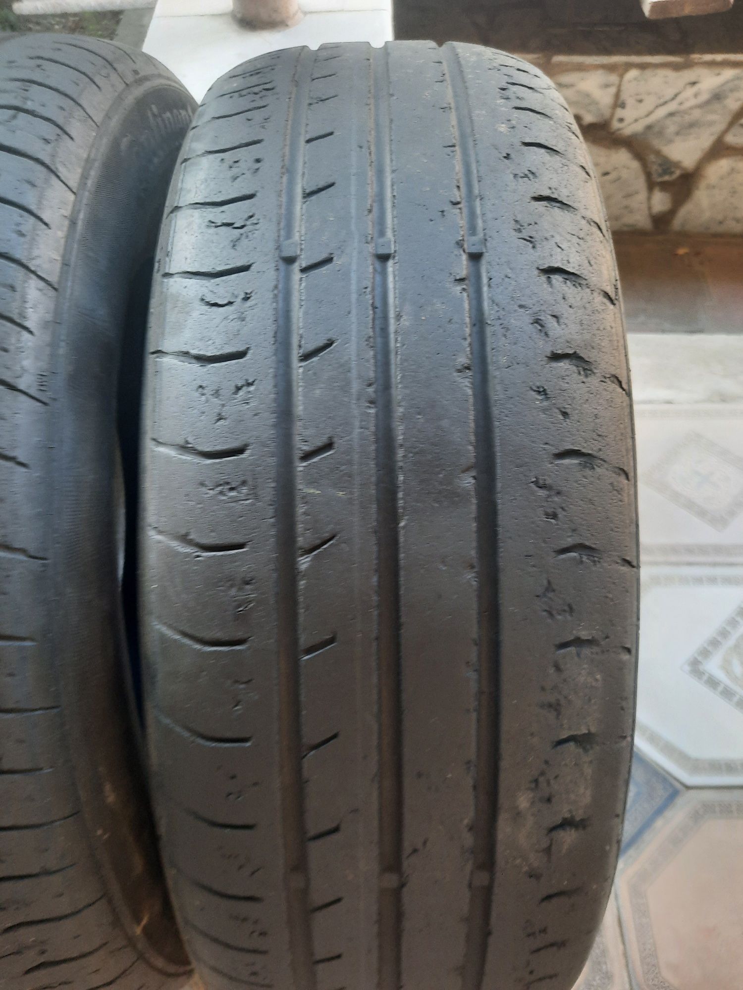 195/65R15 Continental.2 дона