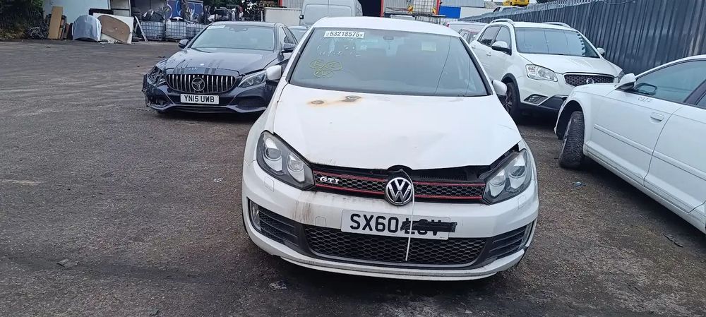 Dezmembrari / Dezmembrez Volkswagen Golf 6 1.4 CCZB cutie viteze MSY cod culoare LB9A