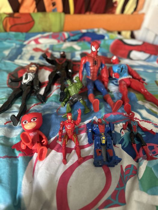 Lot jucarii spiderman