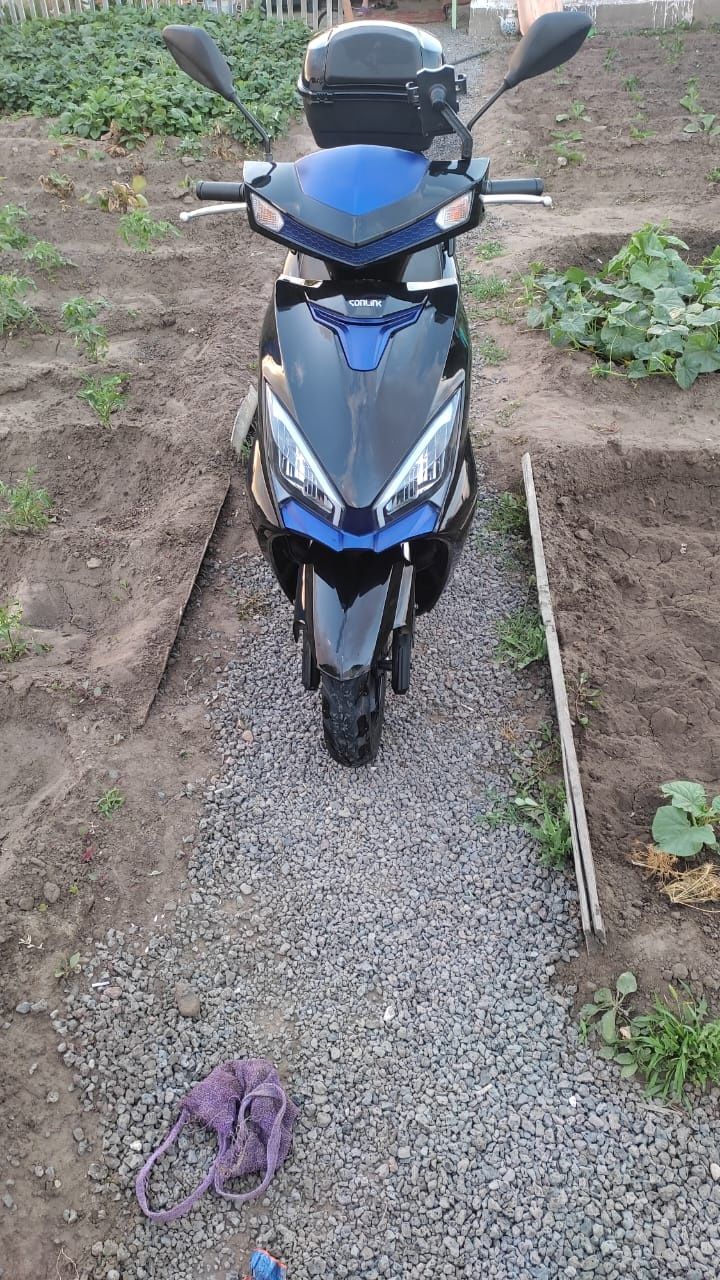 Продам мопед М8про