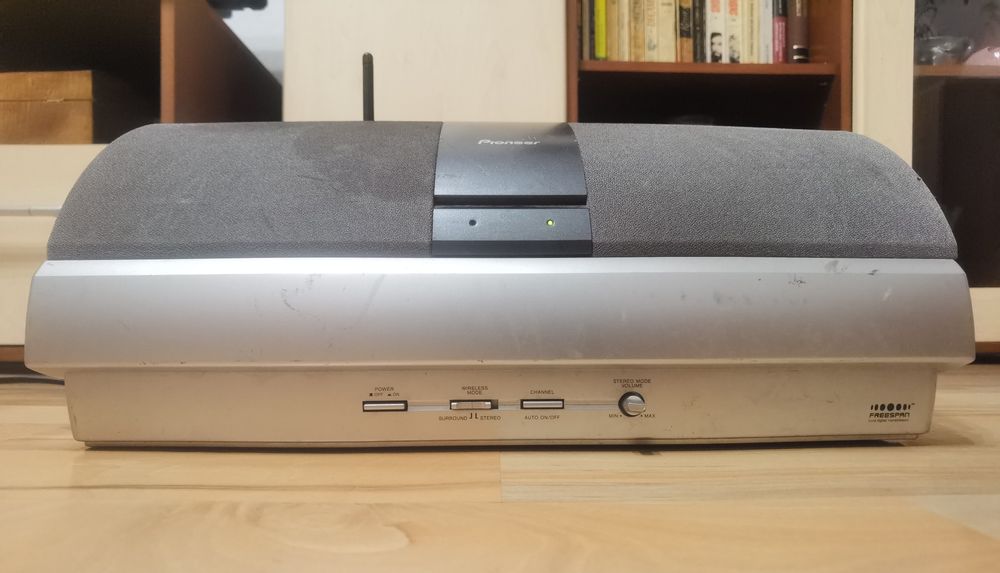 Pioneer digital wireless speaker system XW-DV515