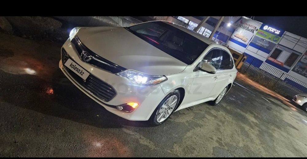 Тайота авалон прибыл в кз ноябре 2025 году