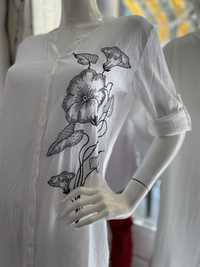 Дамска памучна риза с бродерия цвете