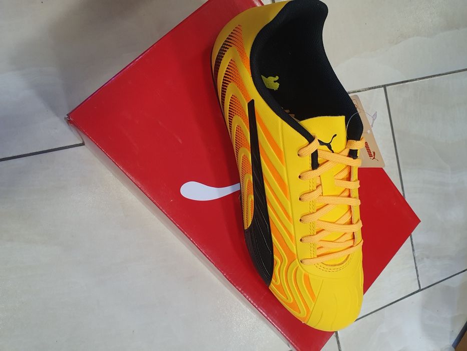 Оригинални бутонки PUMA