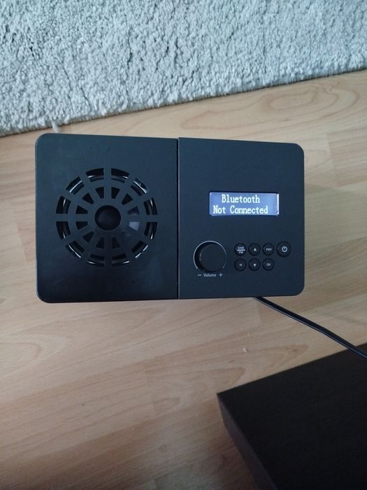 Radio cu Bluethooh,aux, la priză !