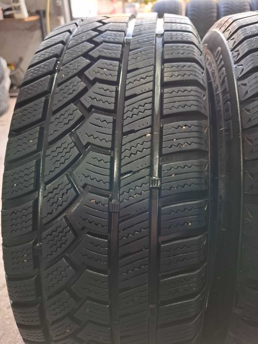 2 Зимни гуми Ovation 205/45/16 ДОТ22 (безплатно поставяне)