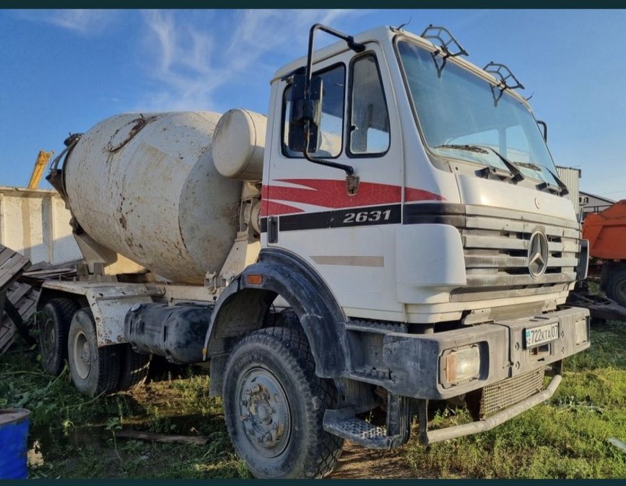 Mercedes-Benz миксер
