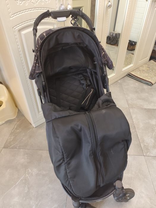 Продам б/у коляску