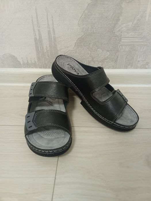 Мужские шлепанцы