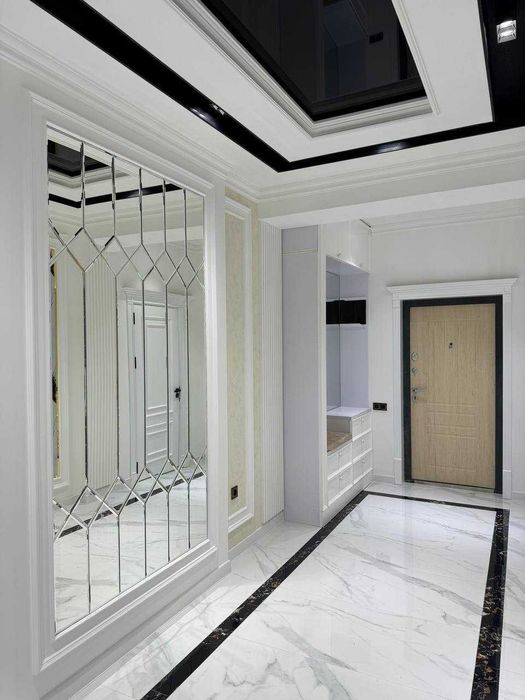 Rudakiy hududida kvartira zudlik bilan sotiladi!