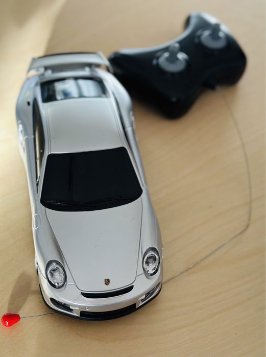 Porche 911 GT2 cu telecomanda