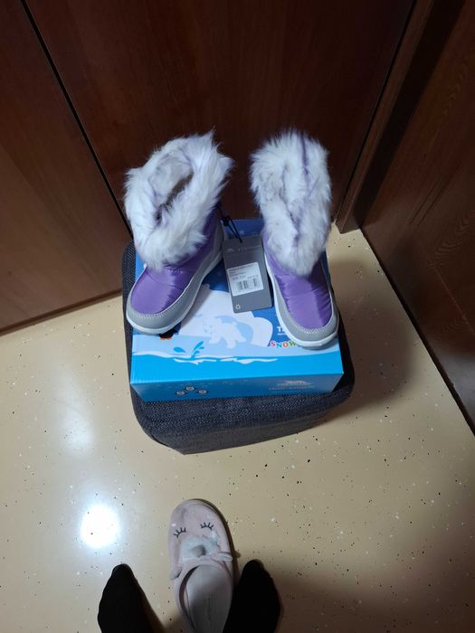 Ghete de iarna imblanite fetita marimea 25